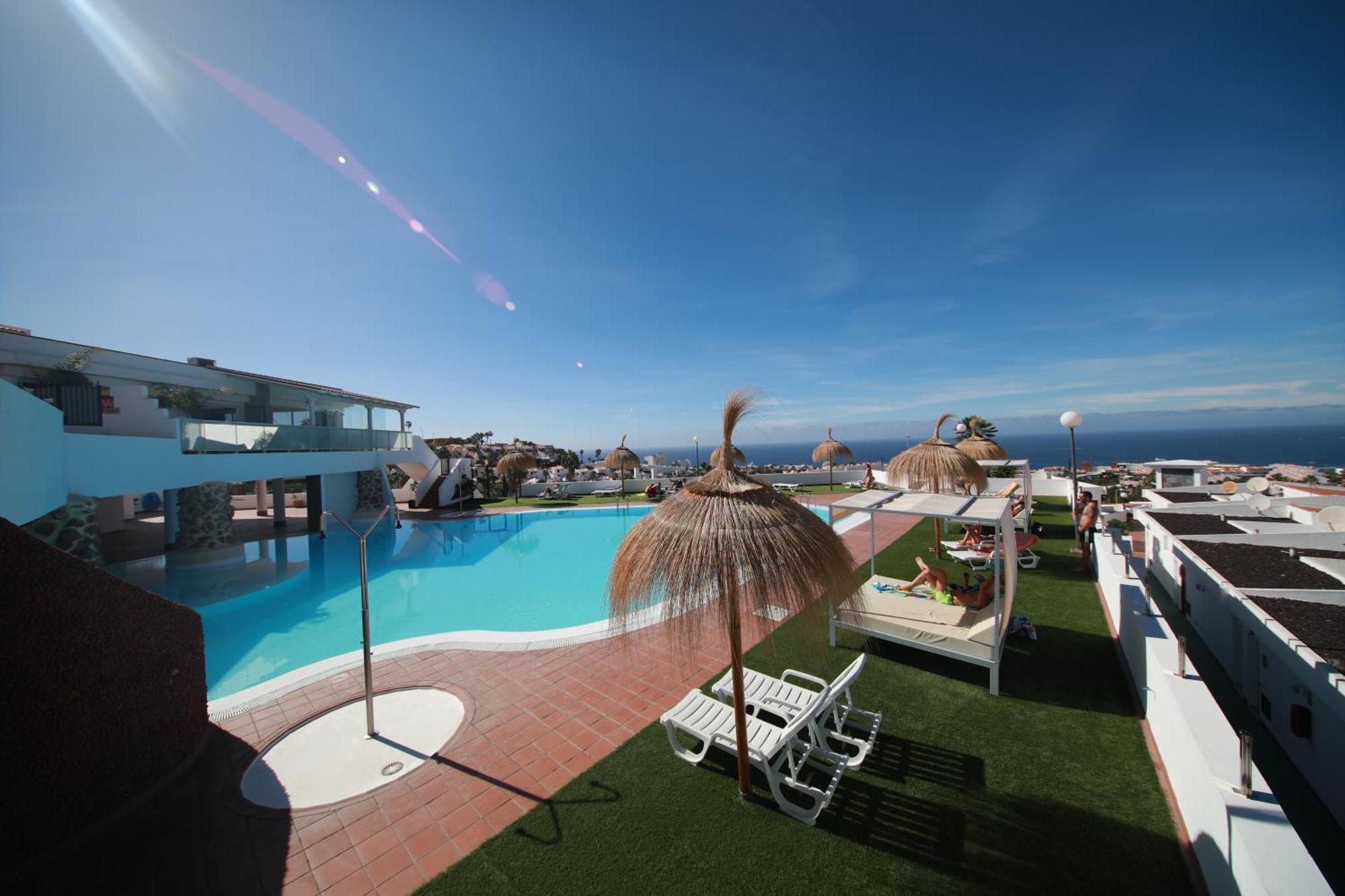 Apartments Island Village Heights أذيخي المظهر الخارجي الصورة
